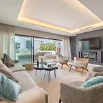 The Island - Casa 32 בית נופש
