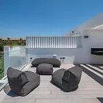 The Island - Casa 32 אסטפונה